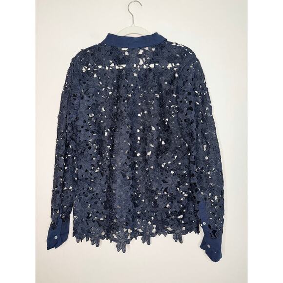 NWOT Banana Republic Womens Open Floral Lace Preppy Button Navy Blouse Large - Picture 4 of 9